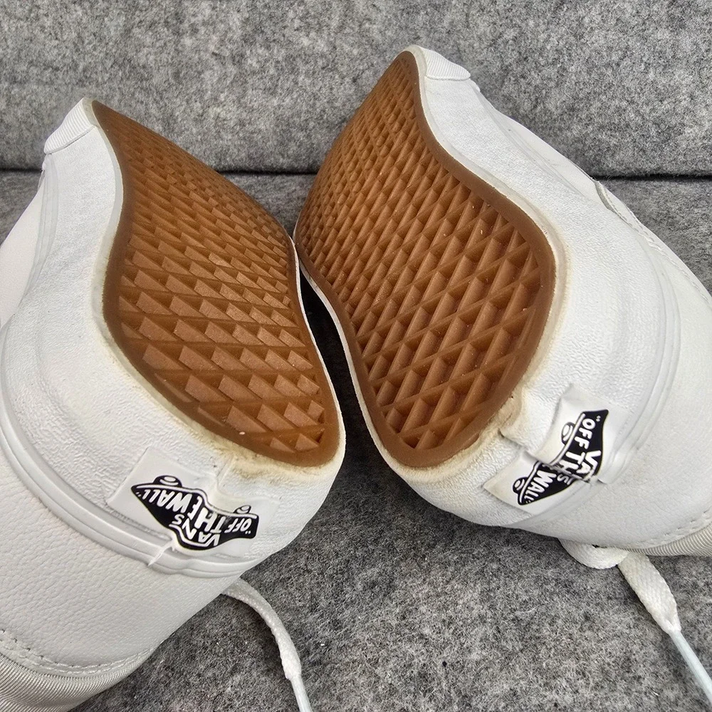 Vans Ward Luxe Comfort Womens 10 White Tonal Leather Skate Shoes Low Top Sneaker